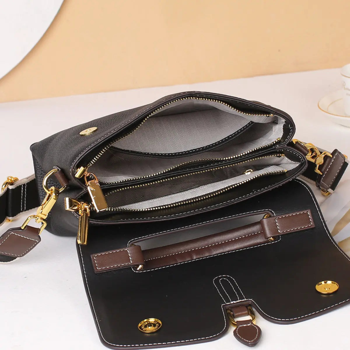 Portable Cover Type Shoulder Bag Rite Choice Clothing