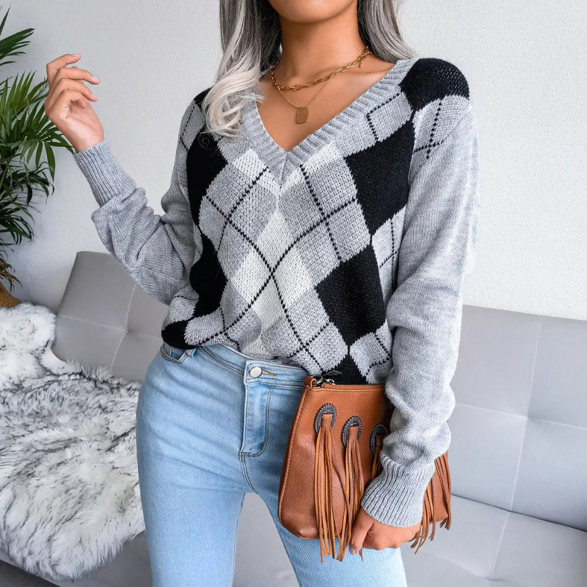 Casual Argyle V-Neck Pullover Knit Sweater